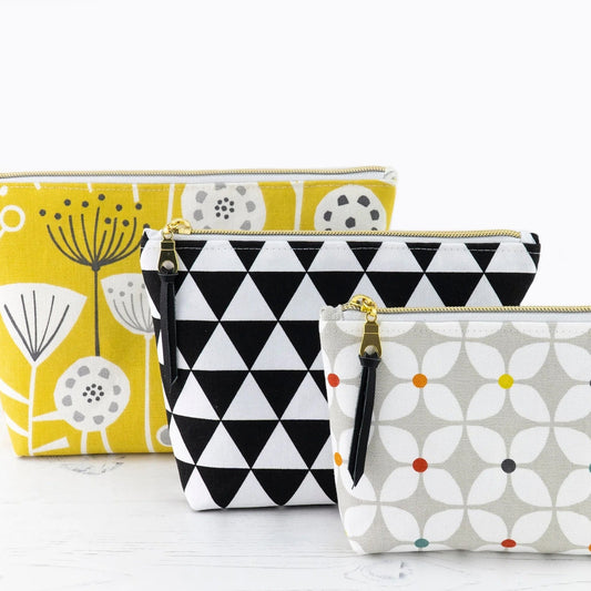 Bag Basics 1.5: Zipper Pouch (November 6, 6:30-9 PM)