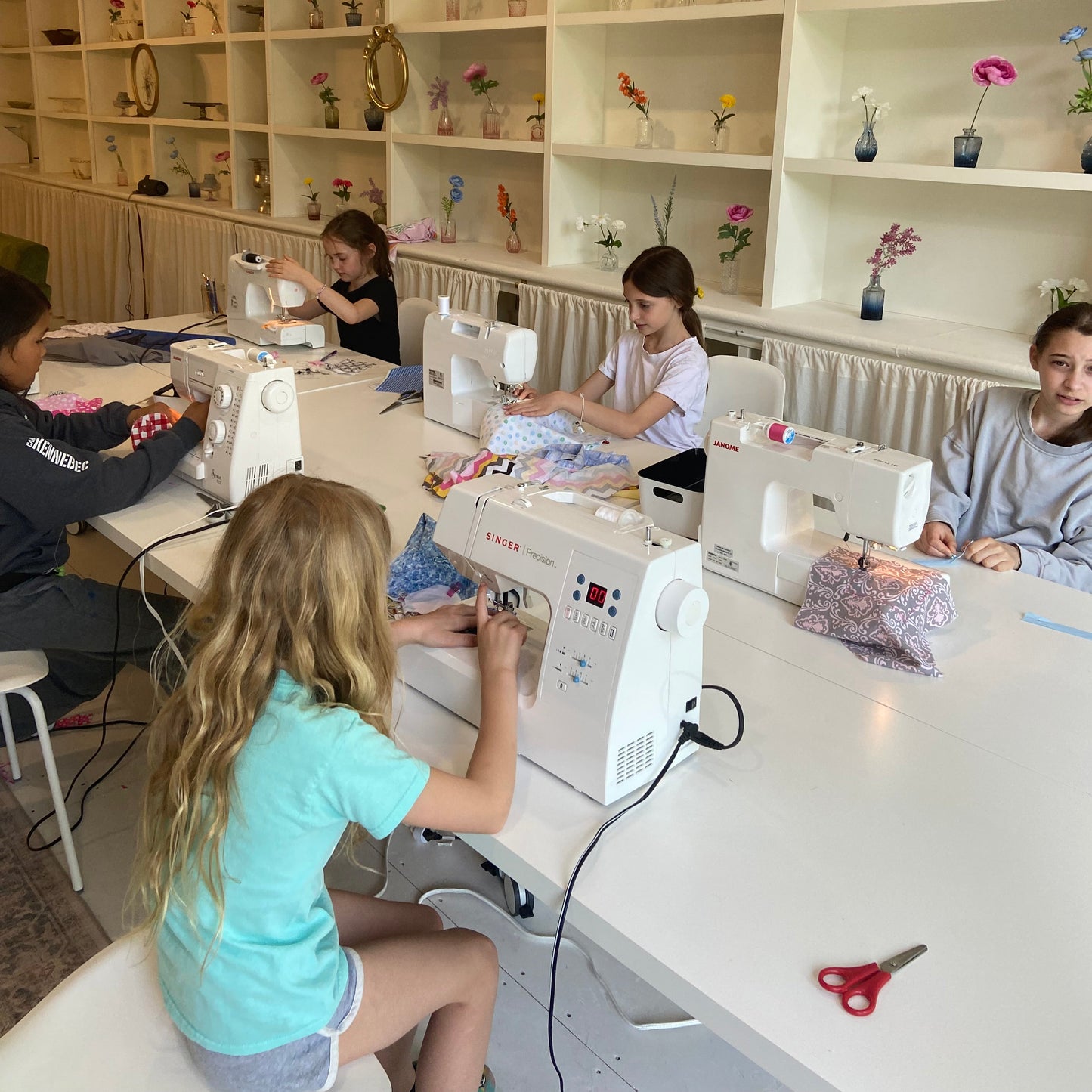 Kids' Sewing Classes (Session 1: Sept 18-Oct 23 | Session 2: Oct 30 - Dec 4)