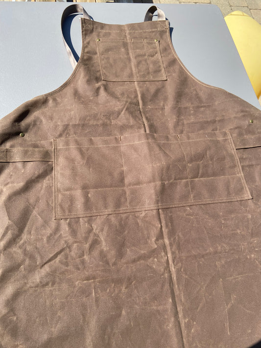 Sam Apron Sewing Class (Saturdays, 1-5 PM | Nov. 1 & 8)